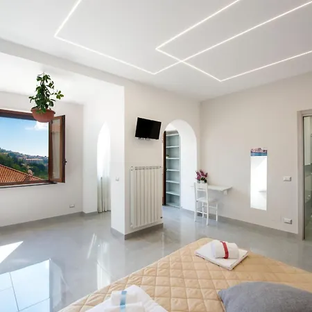 Raggio Di Sole Oda ve Kahvaltı